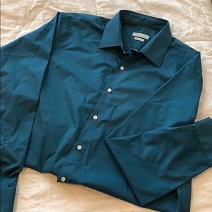 Perry Ellis Button Down
